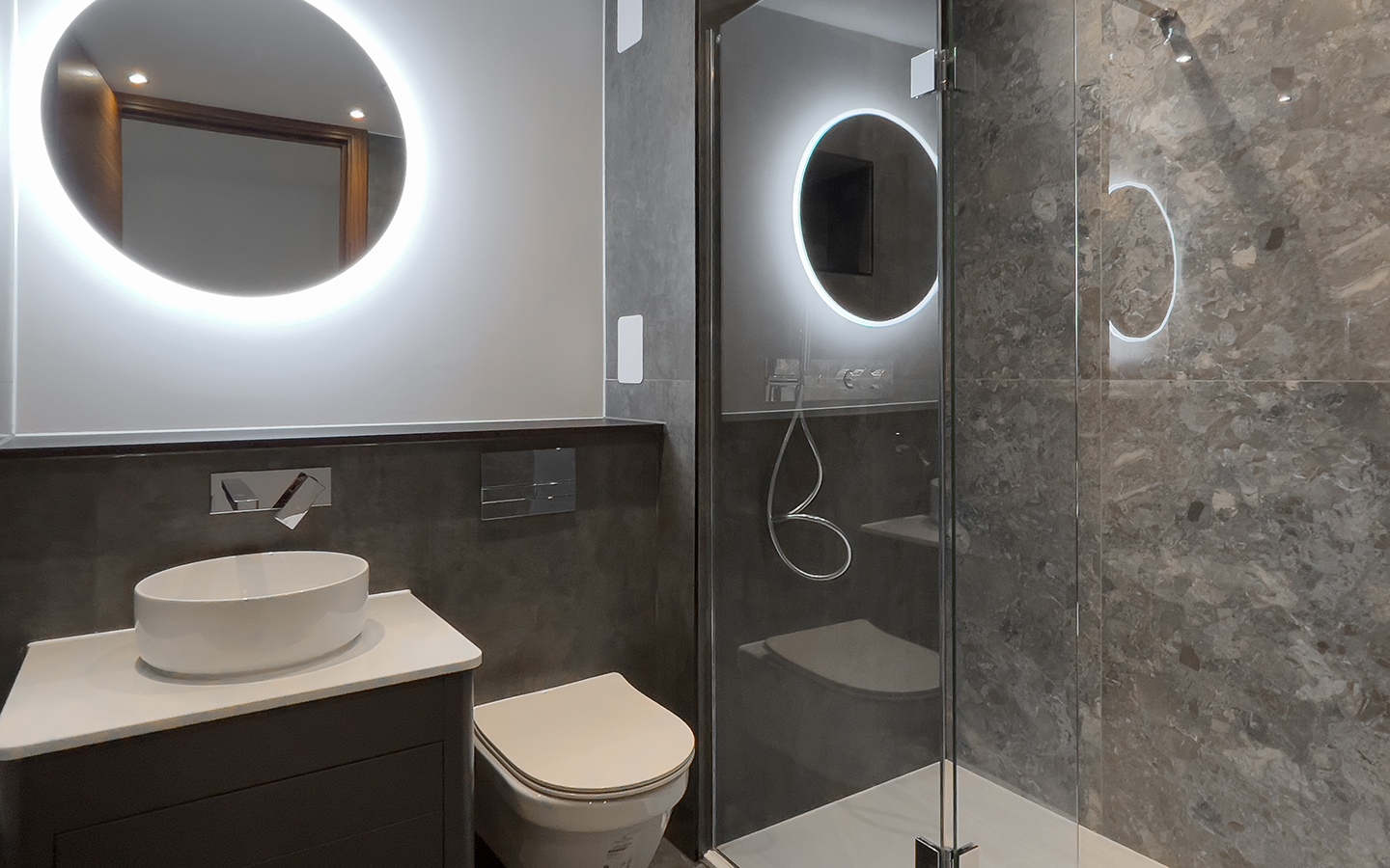 VV-Mid-Apartment 1-En-Suite B Village View, Mid Block – Plot B2-05
