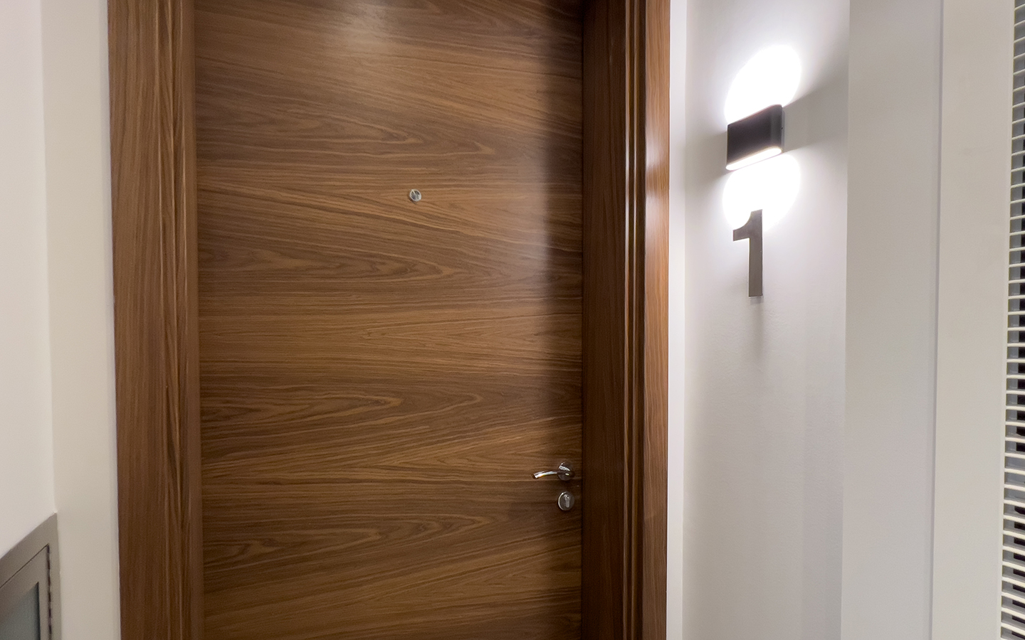 VV-Mid-Apartment 1-Entrance Village View, Mid Block – Plot B2-05