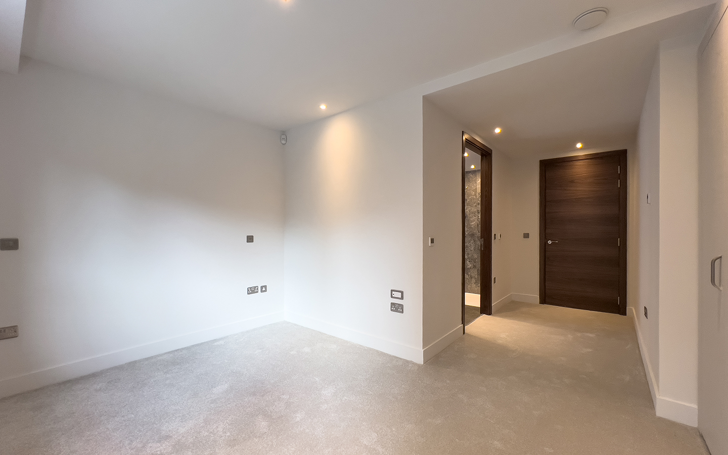 VV-Mid-Apartment 1-Principal A Village View, Mid Block – Plot B2-05